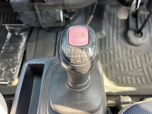 サンバートラック TC-SC 4WD MT キーレスエントリー 電動格納ミラー エアコン パワーステアリング パワーウィンドウ 運転席エアバッグ 助手席エアバッグ(7枚目)