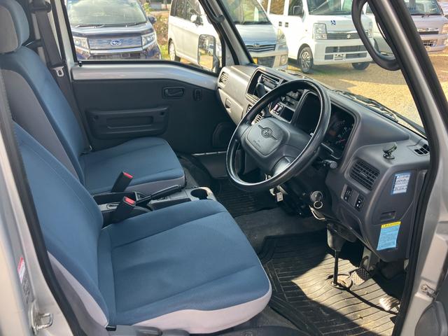 サンバーバン ディアス　４ＷＤ　ＡＴ　ＥＴＣ　両側スライドドア　エアコン　パワーウィンドウ　運転席エアバッグ　助手席エアバッグ（13枚目）