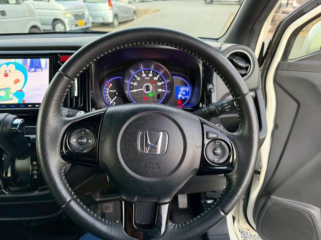 当店のお車をご覧いただきましてありがとうございます。お車についてのご質問やお見積りのご依頼、ご購入にあたってのご相談などお気軽にお問い合わせ下さい！