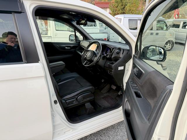 ご覧頂きまして誠に有難うございます！！是非ご来店して頂き、実際にご覧になって頂ければと思います。お客様からのご連絡をスタッフ一同、心よりお待ちしております