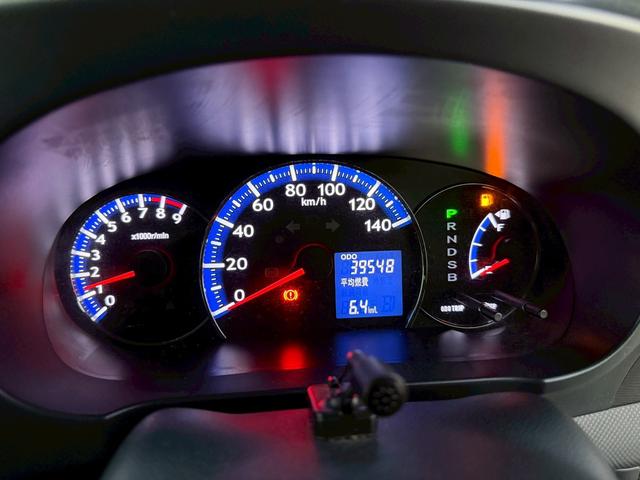 タントエグゼ カスタムＲＳ　４ＷＤ　ドライブレコーダー　ＥＴＣ　ＴＶ　ＨＩＤ　スマートキー　電動格納ミラー　ＣＶＴ　盗難防止システム　ＡＢＳ　アルミホイール　衝突安全ボディ　エアコン　パワーステアリング　パワーウィンドウ（12枚目）