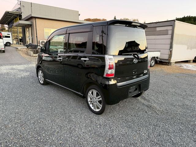 タントエグゼ カスタムＲＳ　４ＷＤ　ドライブレコーダー　ＥＴＣ　ＴＶ　ＨＩＤ　スマートキー　電動格納ミラー　ＣＶＴ　盗難防止システム　ＡＢＳ　アルミホイール　衝突安全ボディ　エアコン　パワーステアリング　パワーウィンドウ（18枚目）