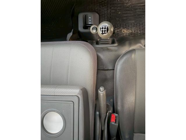 ボンゴトラック ワイドローＤＸ　ワンオーナー　４ＷＤ　ＭＴ　エアコン　パワーステアリング　パワーウィンドウ　運転席エアバッグ（6枚目）
