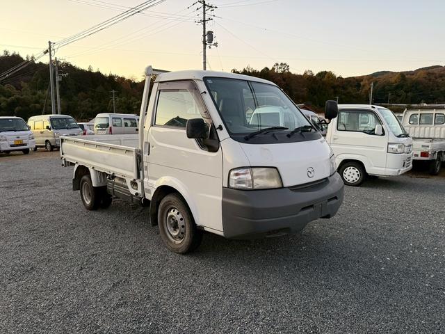 ボンゴトラック ワイドローＤＸ　ワンオーナー　４ＷＤ　ＭＴ　エアコン　パワーステアリング　パワーウィンドウ　運転席エアバッグ（12枚目）