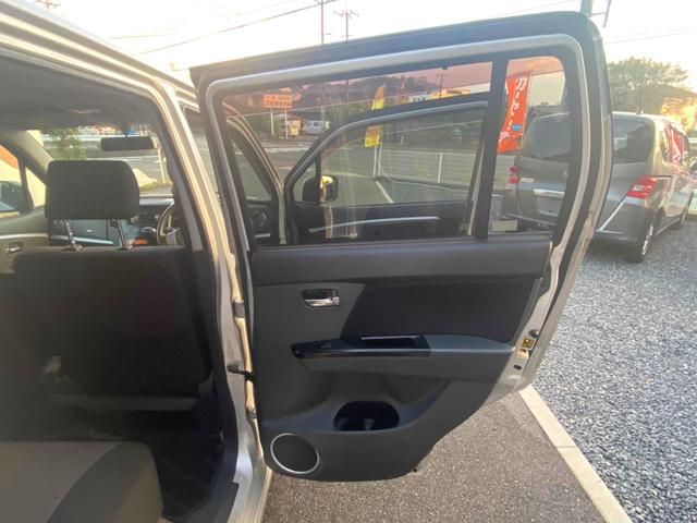 ワゴンＲスティングレー Ｘ（17枚目）