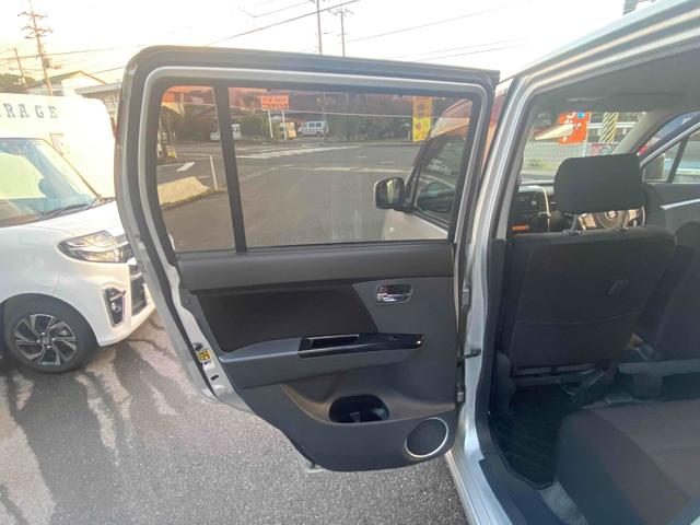 ワゴンＲスティングレー Ｘ（21枚目）