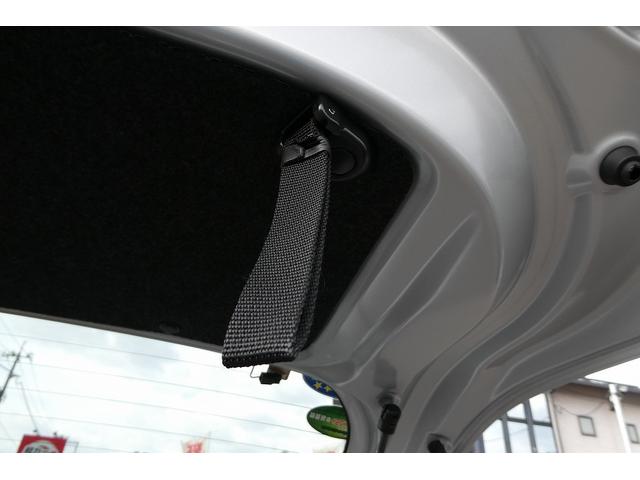 S 無事故車 キーレスキー 純正CDオーディオ オートライト 運転席シートヒーター 衝突被害軽減システム レーンアシスト Pセンサー 電動格納ミラー アイドリングストップ ABS ESC Wエアバッグ(24枚目)