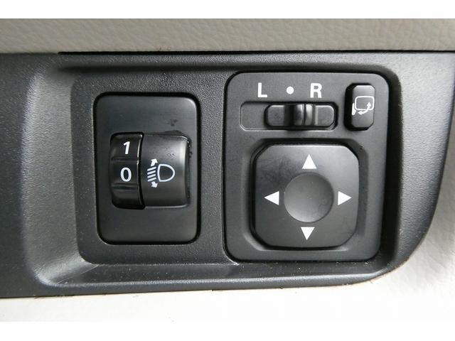 ｅＫワゴン Ｅ　無事故車　キーレスキー　社外ナビ・ワンセグ・ＣＤ　ＥＴＣ　シートヒーター　電動格納ミラー　ヘッドライトレベライザー　ベンチシート　アームレスト　ＡＢＳ　ＥＳＣ　Ｗエアバッグ（13枚目）