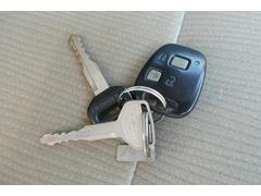 【キーレスキー】一度使うと手放せない便利な装備。鍵についたボタンでドアロックの解除が可能！ 3