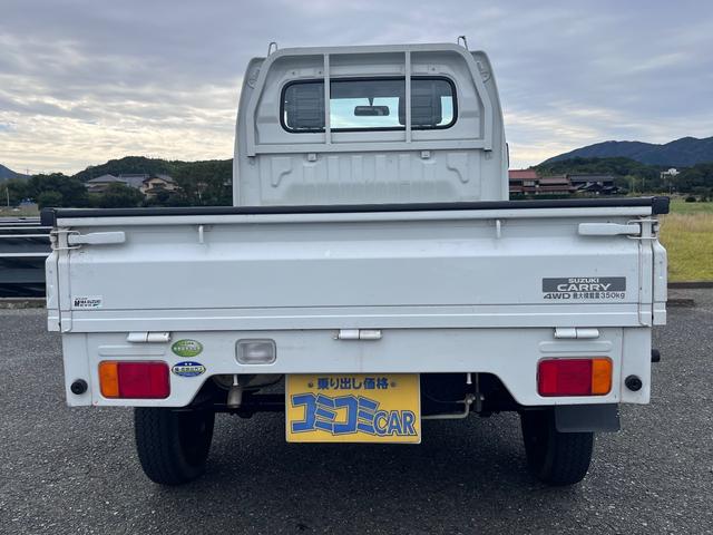 キャリイトラック ＫＣ　４ＷＤ　５ＭＴ　エアコン　パワーステアリング　スピーカー付ラジオ　三方開（9枚目）
