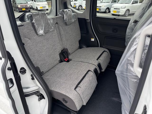スペーシア ハイブリッドX 届出済未使用車 セーフティープラスパッケージ レーダークルーズコントロール スマートキー プッシュスタート 両側電動スライドドア LEDヘッドライト シートヒーター 電動パーキングブレーキ(13枚目)