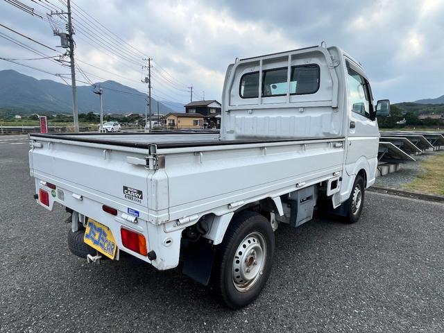 キャリイトラック KCエアコン・パワステ ☆保証2年付☆ 4WD 5MT エアコン パワーステアリング スピーカー付ラジオ ヘッドライトレベライザー エアーバック 三方開(8枚目)