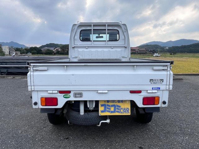 キャリイトラック KCエアコン・パワステ ☆保証2年付☆ 4WD 5MT エアコン パワーステアリング スピーカー付ラジオ ヘッドライトレベライザー エアーバック 三方開(9枚目)