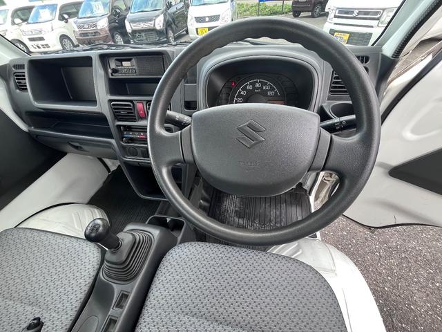 キャリイトラック KCエアコン・パワステ ☆保証2年付☆ 4WD 5MT エアコン パワーステアリング スピーカー付ラジオ ヘッドライトレベライザー エアーバック 三方開(10枚目)