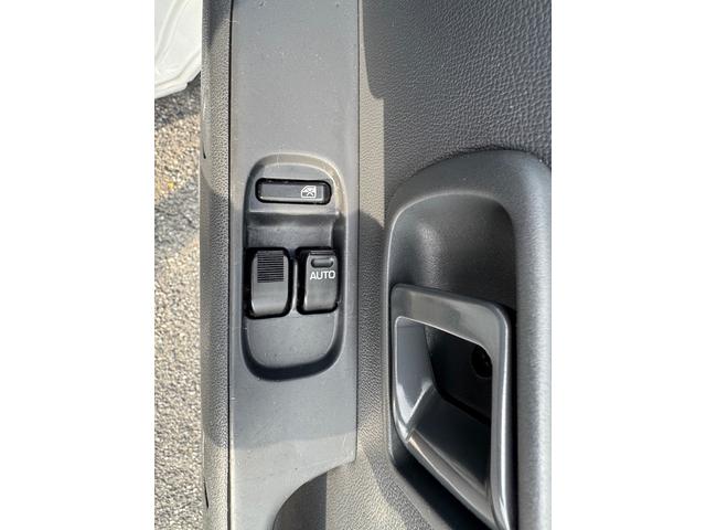 ハイゼットカーゴ デッキバンGL ☆保証2年付☆ 純正ナビ バックモニター キーレス 前席パワーウィンドウ オートライト ヘッドライトレベライザー(18枚目)