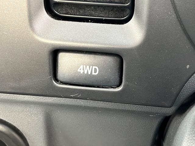 ハイゼットトラック エアコン・パワステ スペシャル ☆保証2年付☆ 4WD 5MT CDオーディオ エアコン パワーステアリング ヘッドライトレベライザー リアゲートチェーン(14枚目)