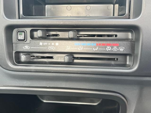 ハイゼットトラック エアコン・パワステ スペシャル ☆保証2年付☆ 4WD 5MT CDオーディオ エアコン パワーステアリング ヘッドライトレベライザー リアゲートチェーン(18枚目)