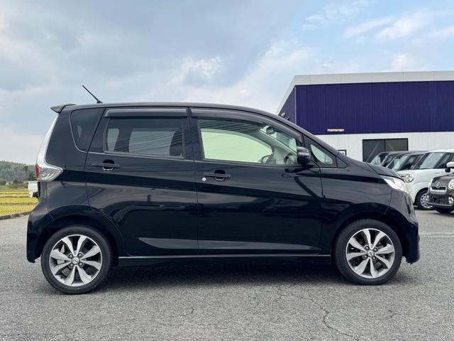 デイズ ハイウェイスター　Ｇターボ　☆保証２年付き☆　レーダーブレーキ　社外ナビ　アラウンドビューモニター　シートリフター　シートヒーター　スマートキー　プッシュスタート　オートライト（6枚目）