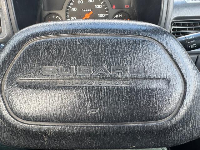 サンバートラック ＪＡ　５速ＭＴ　４ＷＤ　シガーソケット　三方開　運移転席エアバック純正ラジオ（18枚目）