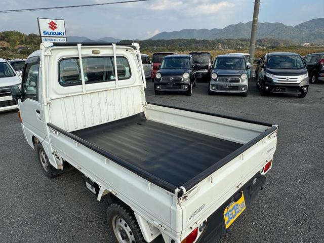 サンバートラック ＪＡ　５速ＭＴ　４ＷＤ　シガーソケット　三方開　運移転席エアバック純正ラジオ（20枚目）