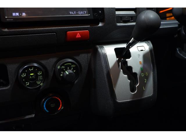 ロングDX 3.0ディーゼルターボ 純正ナビTV ビルトインETC 社外バンパーガード デイライト 禁煙車(11枚目)