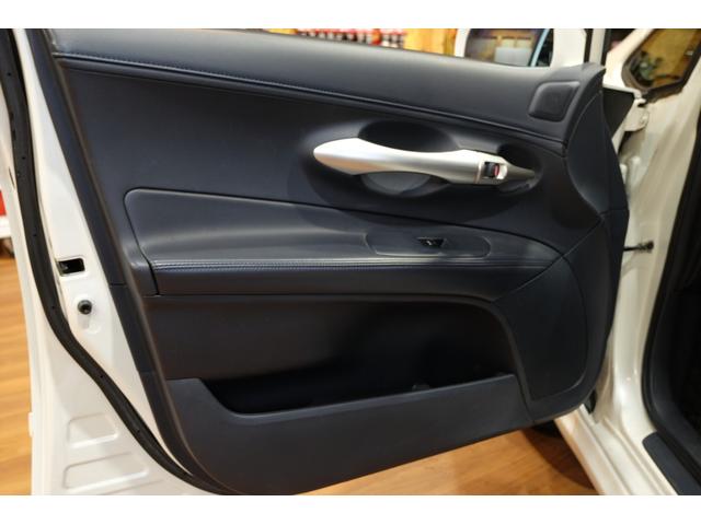 ブレイド マスターＧ　最終製造年月　Ｖ６　３．５Ｌ　パドルシフト　レーダークルーズ　純正エンジンスターター　前席ヒーター付きパワーシート　禁煙車（23枚目）