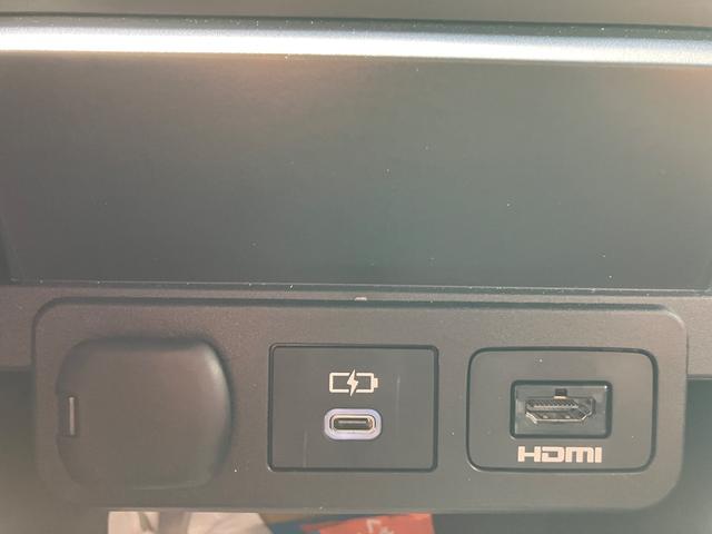 ヴェルファイア Ｚ　プレミア　４ＷＤ　ワンオーナー　サンルーフ　黒革シート　スペアタイヤ　デジタルインナーミラー　１３．２インチフリップダウンモニター　ＥＴＣ２．０　前後ドラレコ　１９インチアルミ　純正ナビＴＶ　パワーバックドア（22枚目）