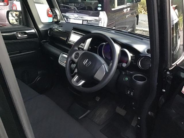 Ｎ－ＢＯＸカスタム Ｇ　ＳＳパッケージ　４ＷＤ．ＣＴＢＡ軽減ブレーキ．左右パワースライドドア．ＨＩＤ・横滑り防止・フルオートエアコン・ＵＳＢ．ＡＵＸ・アイドリングＳＴ．アルミ．ＨＯＮＤＡ純正Ｇａｔｈｅｒｓ（7枚目）