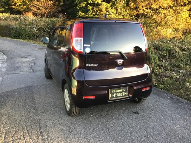 モコ Ｅ　フルオートエアコン．スマ－トキー．ヘッドライトレベライザー．バニティーミラー付きサンバイザー．（11枚目）