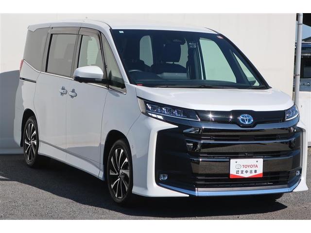 ノア ハイブリッドＳ－Ｚ　トヨタ認定中古車　フルセグ　メモリーナビ　ＤＶＤ再生　後席モニター　バックカメラ　衝突被害軽減システム　ＥＴＣ　ドラレコ　両側電動スライド　ＬＥＤヘッドランプ　乗車定員７人　３列シート　ワンオーナー（2枚目）