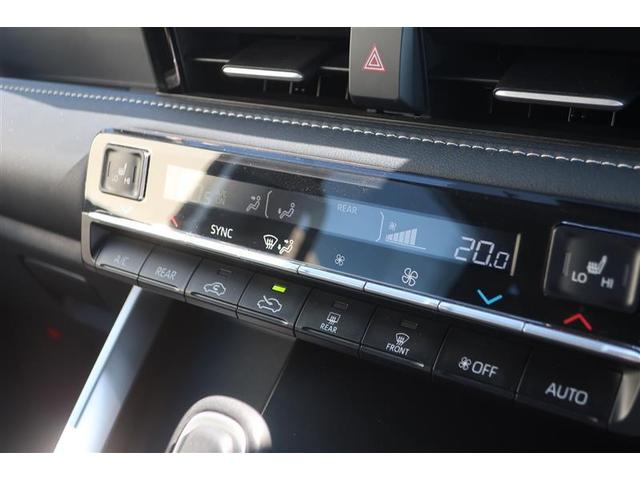 ノア ハイブリッドＳ－Ｚ　トヨタ認定中古車　フルセグ　メモリーナビ　ＤＶＤ再生　後席モニター　バックカメラ　衝突被害軽減システム　ＥＴＣ　ドラレコ　両側電動スライド　ＬＥＤヘッドランプ　乗車定員７人　３列シート　ワンオーナー（11枚目）