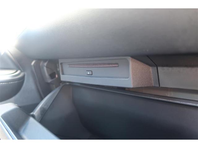 ノア ハイブリッドＳ－Ｚ　トヨタ認定中古車　フルセグ　メモリーナビ　ＤＶＤ再生　後席モニター　バックカメラ　衝突被害軽減システム　ＥＴＣ　ドラレコ　両側電動スライド　ＬＥＤヘッドランプ　乗車定員７人　３列シート　ワンオーナー（23枚目）