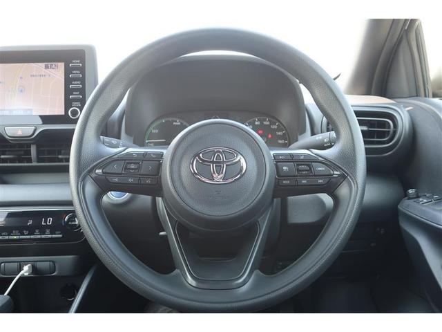 ヤリス ハイブリッドＸ　メモリーナビ　ＤＶＤ再生　バックカメラ　衝突被害軽減システム　ＥＴＣ　ドラレコ（8枚目）