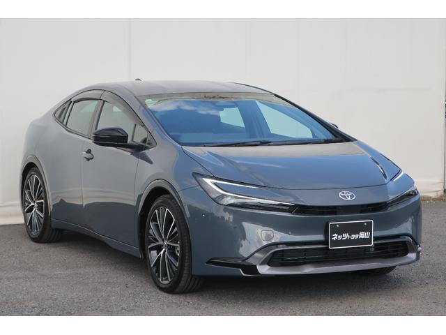 プリウス Ｚ　当社社用車　ロングラン保証１年付き　衝突被害軽減ブレーキ　オートマチックハイビーム　車線逸脱防止機能　クルーズコントロール　前後ドラレコ　ＬＥＤ　ＥＴＣ（2枚目）