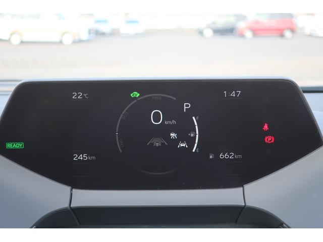 プリウス Ｚ　当社社用車　ロングラン保証１年付き　衝突被害軽減ブレーキ　オートマチックハイビーム　車線逸脱防止機能　クルーズコントロール　前後ドラレコ　ＬＥＤ　ＥＴＣ（11枚目）