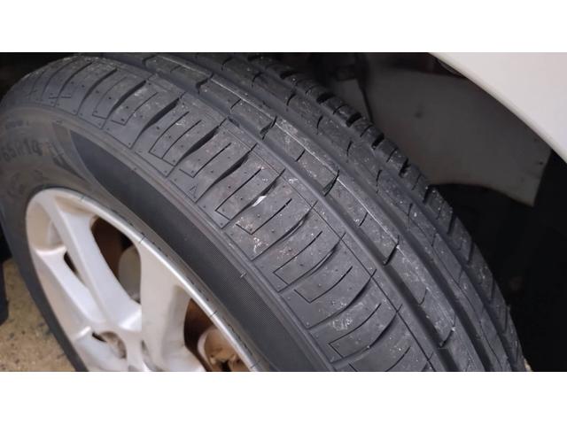 ムーヴ Ｘ　ＳＡ　スマートキー　プッシュスタート　アイドリング　衝突被害軽減システム　ベンチシート　アルミホイール　オートエアコン　盗難防止装置　ＣＤ　ＡＢＳ　エアバッグ（21枚目）