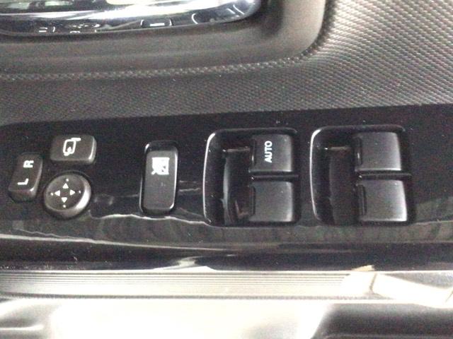 スペーシアカスタム ハイブリッドＸＳ　ＬＥＤ・フルセグ・メモリナビ・バックカメラ・純正ＡＷ・シートヒーター・ＥＴＣ　両側パワ－スライドドア　スマキー　ソナー　キーレスエントリー　アイドルストップ　シートＨ　ＬＥＤヘッドライト　ナビＴＶ（25枚目）