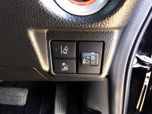 Ｎ－ＢＯＸカスタム Ｌターボ　ＬＥＤ・フルセグ・メモリナビ・バックカメラ・純正ＡＷ・シートヒーター・ＥＴＣ　地デジチューナー　衝突軽減ブレーキサポート　ＬＥＤヘッドライ　ターボエンジン　ＰＳ　カーテンエアバック　エアバック　ＵＳＢ（7枚目）