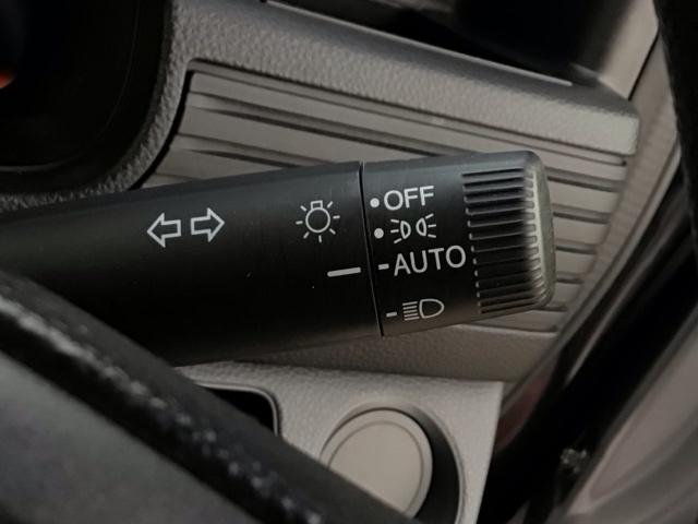 �f�ڂ���Ă���ʐ^�ȊO�����Ă݂����A�Ԃ̏�Ԃ��ڂ������������ȂǁA���C�y�ɂ��₢���킹���������I