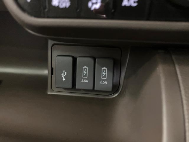 N-BOX L LED・フルセグ・メモリナビ・DVD・バックカメラ・片側電動ドア・ETC 衝突回避支援ブレーキ I-STOP クリソナ PW パワステ スマ-トキ- Bカメ 地デジTV ナビ&TV 横滑り防止 USB(10枚目)