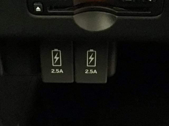 Ｎ－ＷＧＮカスタム Ｇ・Ｌパッケージ　ＨＩＤ・バックカメラ・純正アルミホイール・スマートキー・ＥＣＯスイッチ・ＥＴＣ　横滑り防止システム　スマートキー＆プッシュスタート　ベンチシ－ト　バックモニター　ＥＴＣ車載器　盗難防止システム　ＡＢＳ（8枚目）