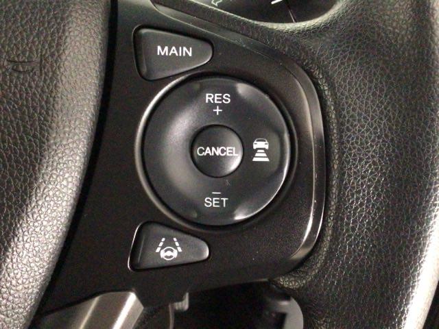 フリード Ｇ　ＬＥＤ・フルセグ・メモリナビ・バックカメラ・両側電動ドア・シートヒーター・ＥＴＣ　Ａクルーズ　３列シート　ＬＥＤヘッドライト　パワーウインドウ　地デジ　Ｒカメラ　イモビ　ＶＳＡ　ＵＳＢ　エアコン（5枚目）