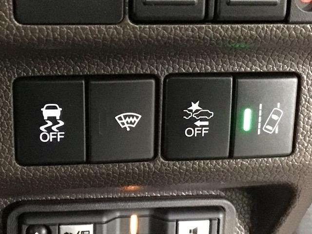 フリード Ｇ　ＬＥＤ・フルセグ・メモリナビ・バックカメラ・両側電動ドア・シートヒーター・ＥＴＣ　Ａクルーズ　３列シート　ＬＥＤヘッドライト　パワーウインドウ　地デジ　Ｒカメラ　イモビ　ＶＳＡ　ＵＳＢ　エアコン（7枚目）