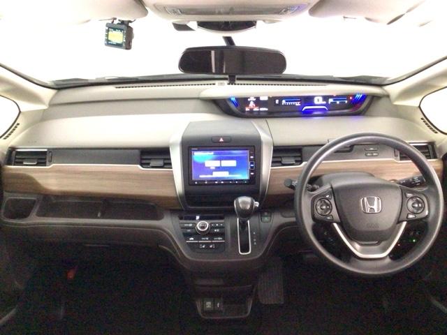 フリード Ｇ　ＬＥＤ・フルセグ・メモリナビ・バックカメラ・両側電動ドア・シートヒーター・ＥＴＣ　Ａクルーズ　３列シート　ＬＥＤヘッドライト　パワーウインドウ　地デジ　Ｒカメラ　イモビ　ＶＳＡ　ＵＳＢ　エアコン（17枚目）