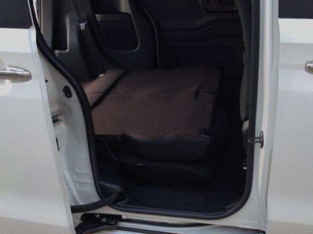 Ｎ－ＢＯＸカスタム Ｇ・ＥＸホンダセンシング　ＬＥＤ・フルセグ・メモリナビ・バックカメラ・純正ＡＷ・片側電動ドア・ＥＴＣ　衝突被害軽減装置　エアコン　盗難防止システム　ＰＷ　両側スライド片側電動ドア　キーフリーシステム　ナビＴＶ　サイドエアバッグ（36枚目）