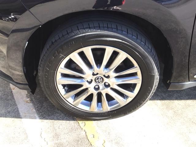 ハリアー プレミアム　ＬＥＤ・フルセグ・メモリナビ・ＤＶＤ・バックカメラ・純正ＡＷ・ＥＴＣ　クルーズＣ　Ｂカメラ　電動パワーシート　ＬＥＤライト　横滑り防止機能　オートエアコン　Ａストップ　エアバッグ　パワーウィンドウ（12枚目）