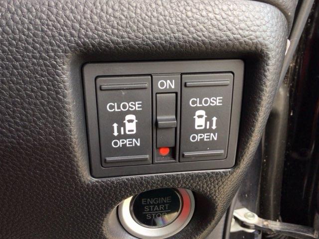 N-BOXカスタム G・Lターボホンダセンシング LED・フルセグ・メモリナビ・バックカメラ・純正AW・両側電動ドア・ETC 両側PWスライドドア Bモニタ Iストップ セキュリティー USB接続 クルーズコントロール ナビTV キーレスエントリー(7枚目)