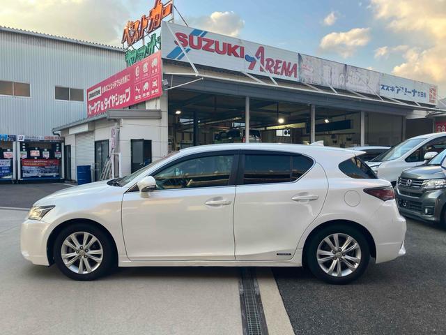 ＣＴ ＣＴ２００ｈ　バージョンＣ　ＤＳＲＣ　バックカメラ　ナビ　ＴＶ　Ｂｌｕ－ｒａｙ　クリアランスソナー　オートクルーズコントロール　オートライト　パワーシート　スマートキー　アイドリングストップ　シートヒーター（14枚目）