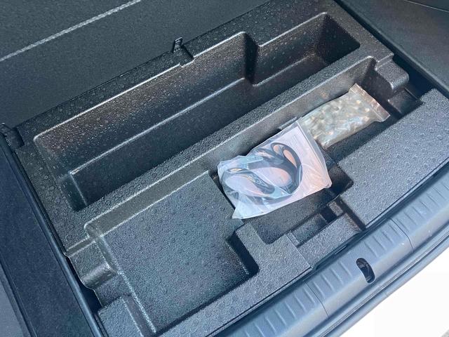 ＣＴ ＣＴ２００ｈ　バージョンＣ　ＤＳＲＣ　バックカメラ　ナビ　ＴＶ　Ｂｌｕ－ｒａｙ　クリアランスソナー　オートクルーズコントロール　オートライト　パワーシート　スマートキー　アイドリングストップ　シートヒーター（34枚目）