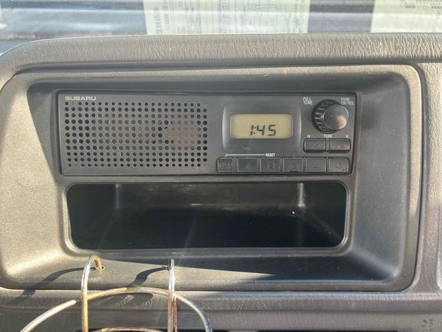 サンバートラック ＴＢ　４ＷＤ　５速ＭＴ　エアコン　パワステ　運転席エアバッグ　ラジオ　三方開（3枚目）